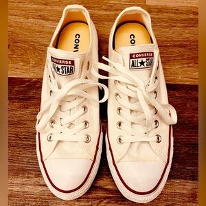 White Converse with red and dark blue stripes